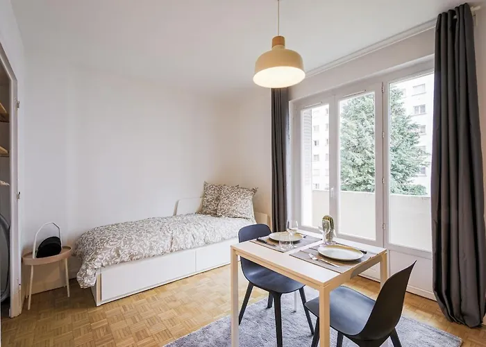 Cozy Le Nid Tranquille - Equipped Apartment